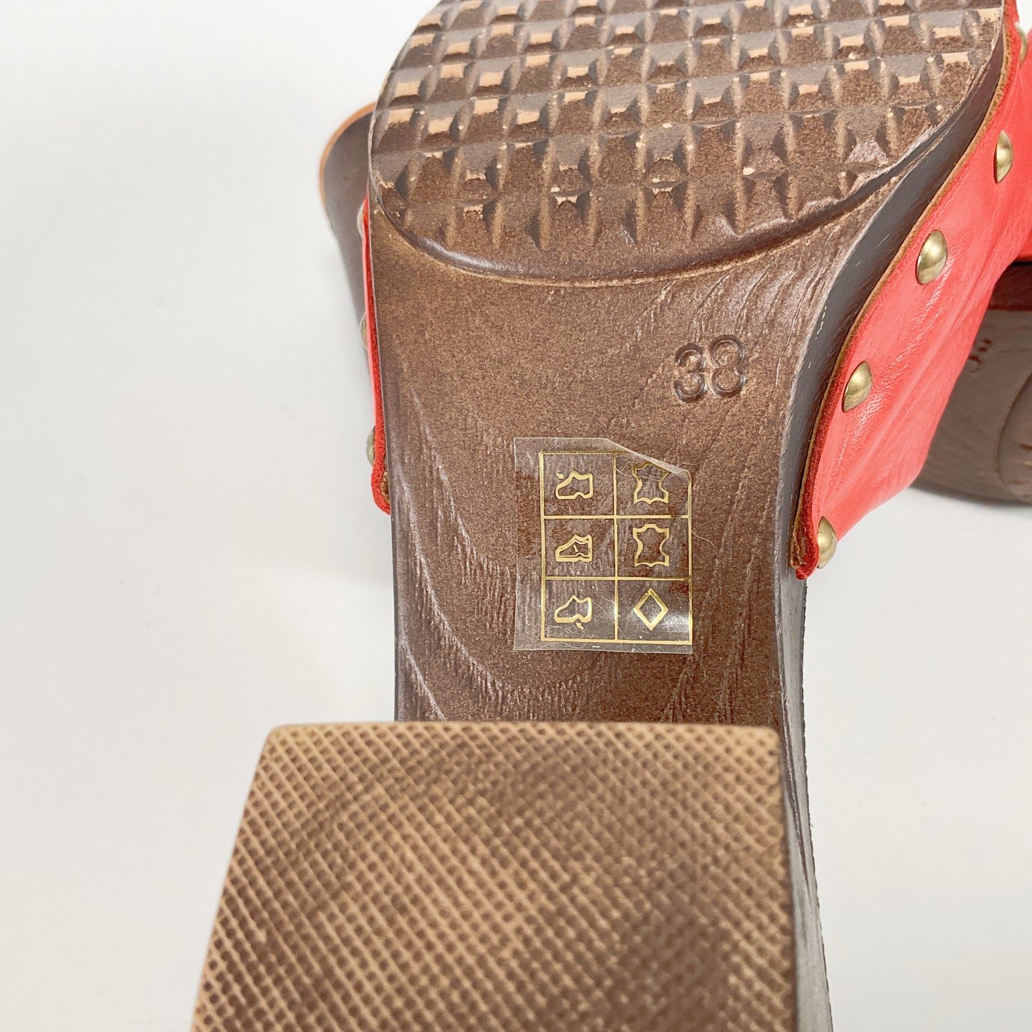 Mago - Pink Casual Slides