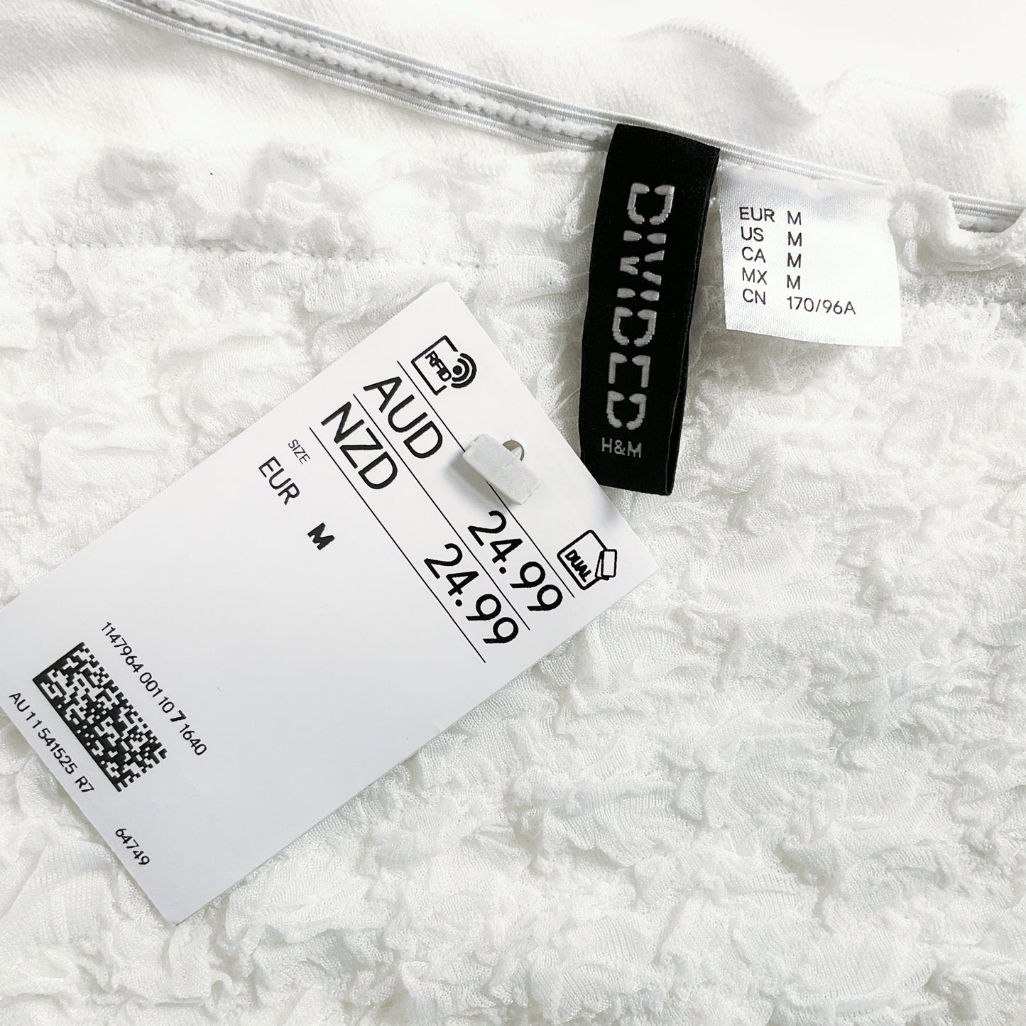 H&M DIVIDED - Wrinkled Fabric One-Shoulder Top