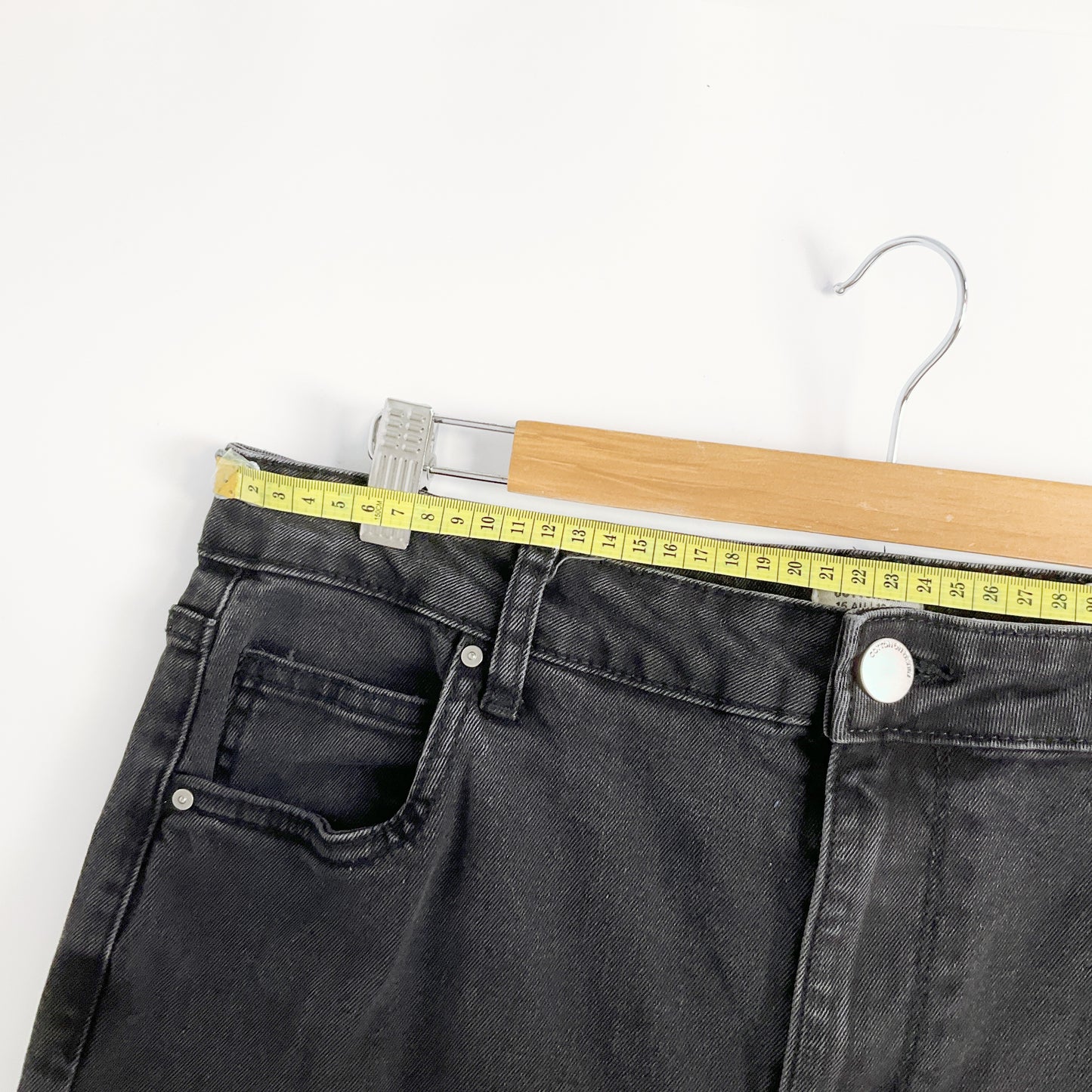 COTTON ON - Black Rip Stretch Straight Jean