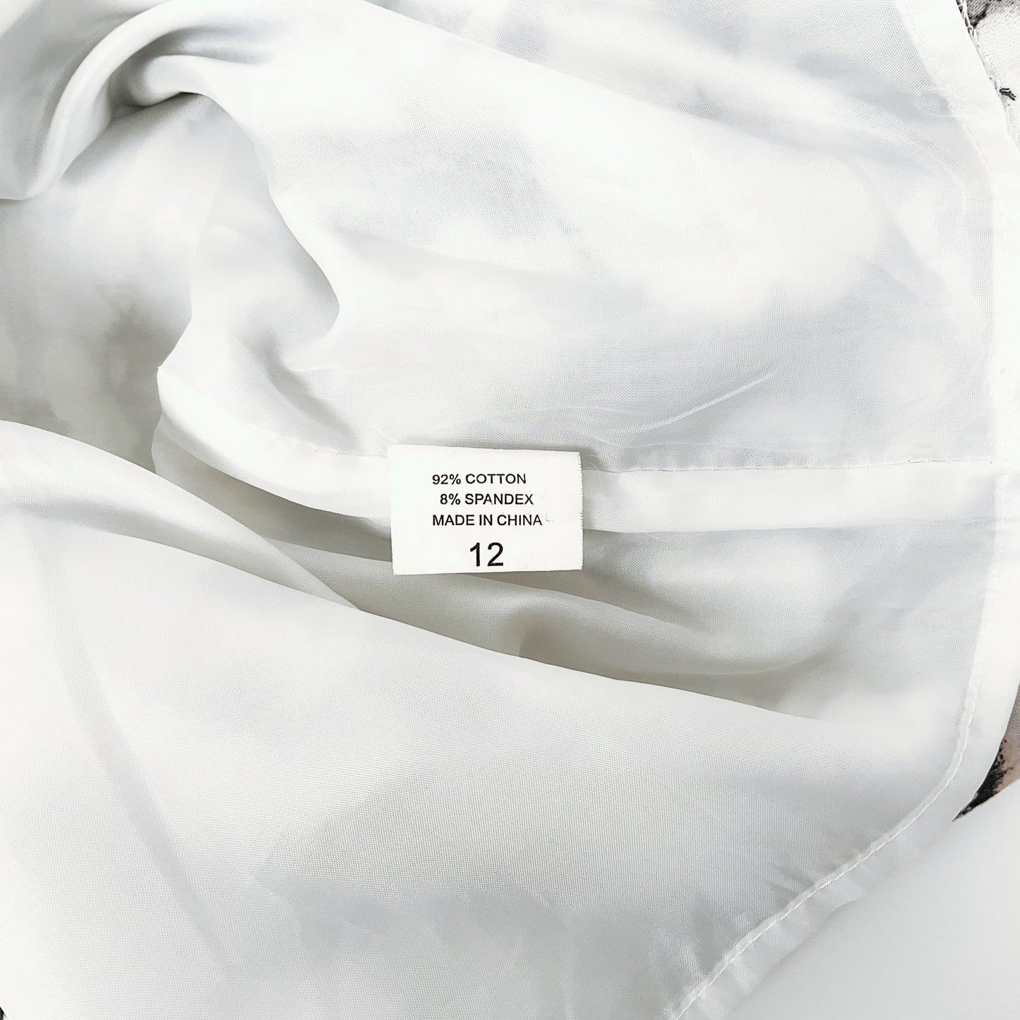 EMBELLISHED - Black and White floral dress