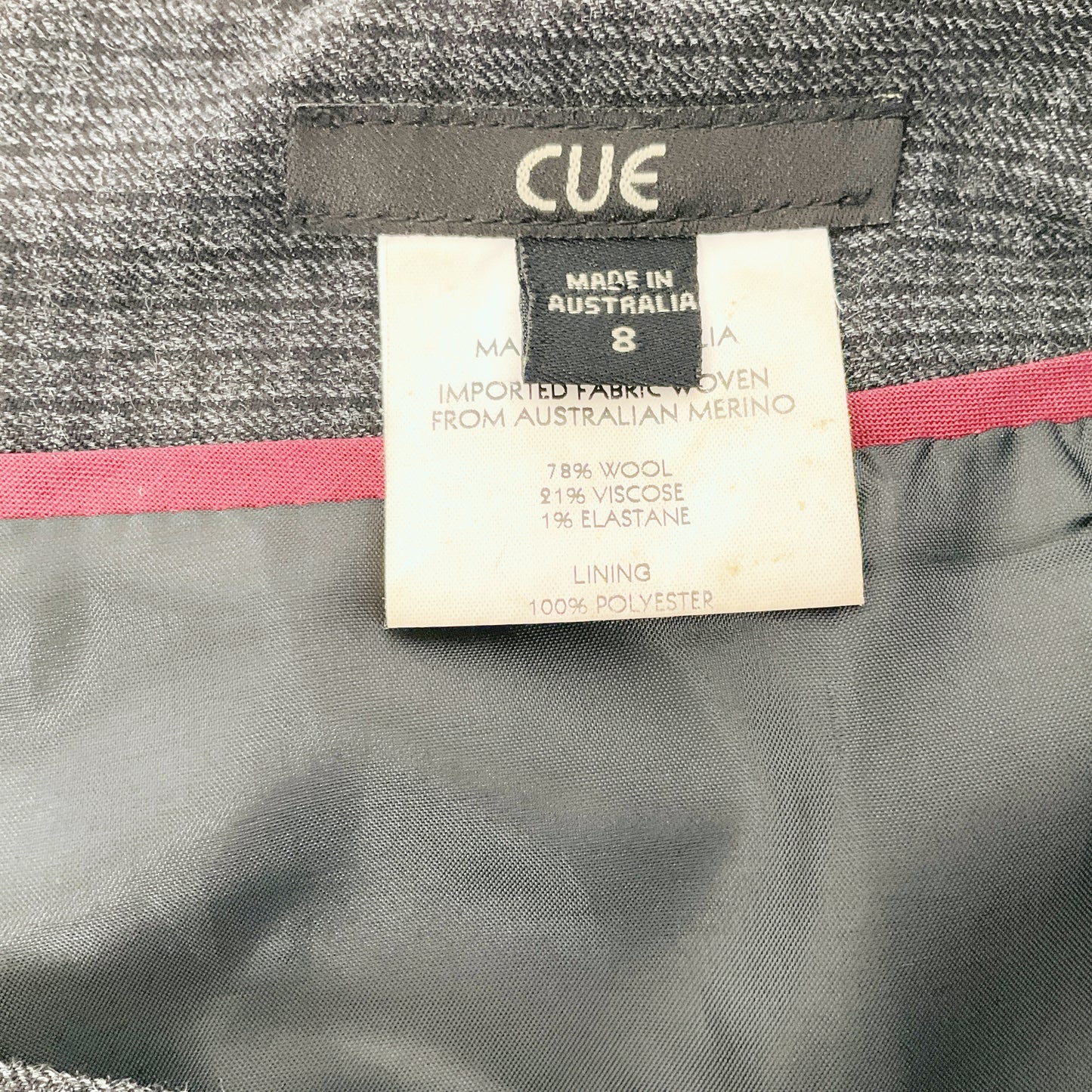 Cue - Midi Pleated Pencil Skirt