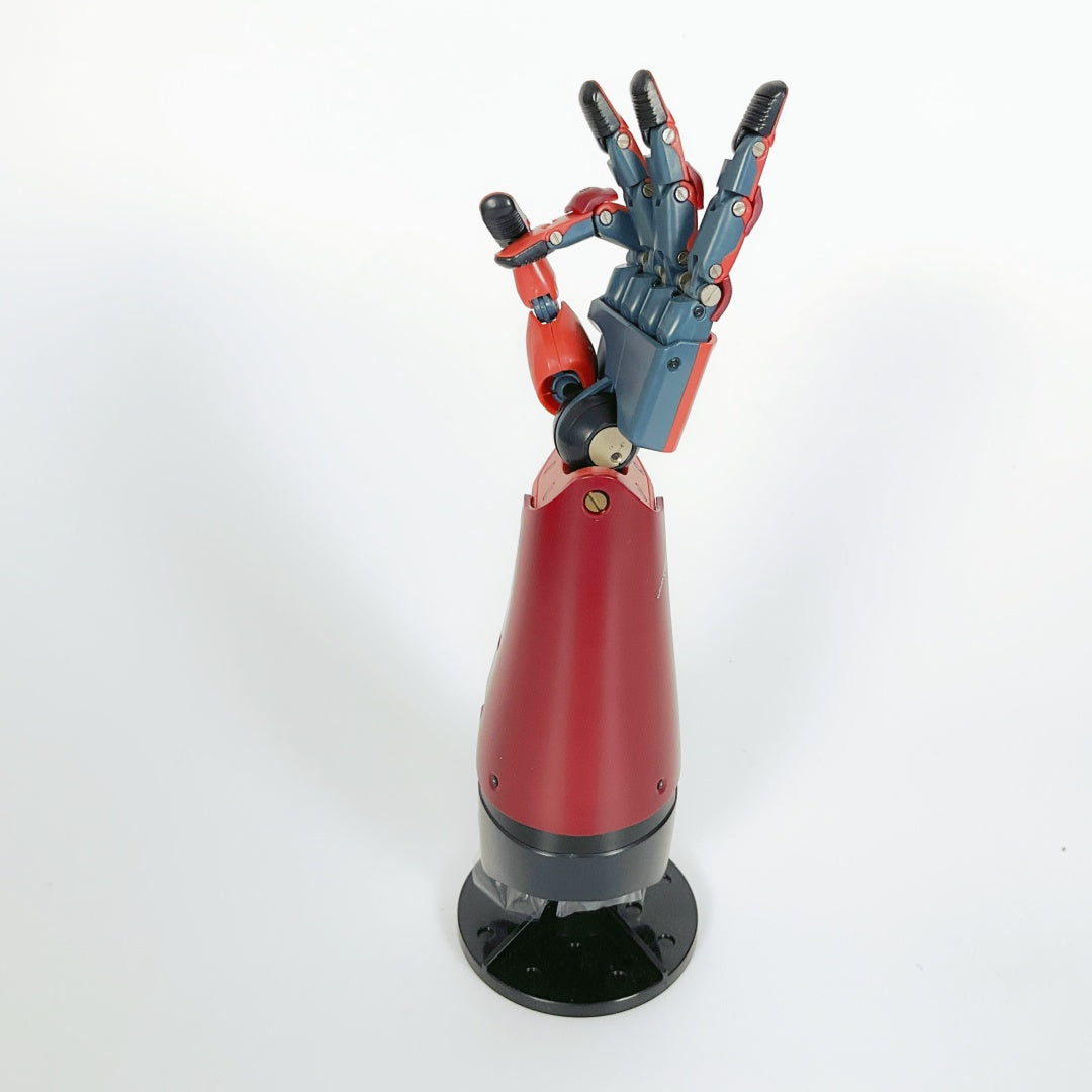 Venom Snake’s Bionic Arm Replica – Metal Gear Solid V
