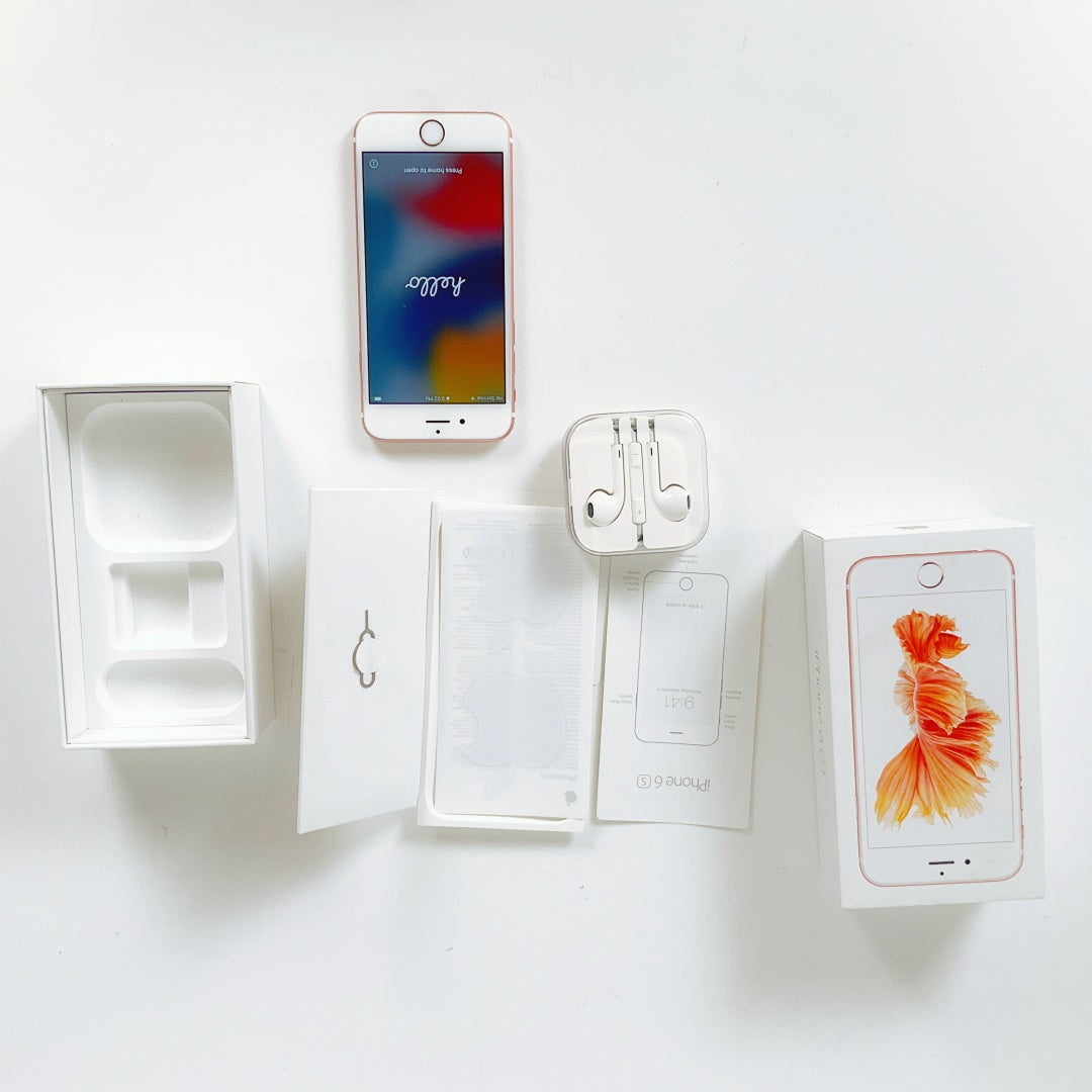 Apple iPhone 6s 64GB – Rose Gold – Excellent Condition + Original Earphones