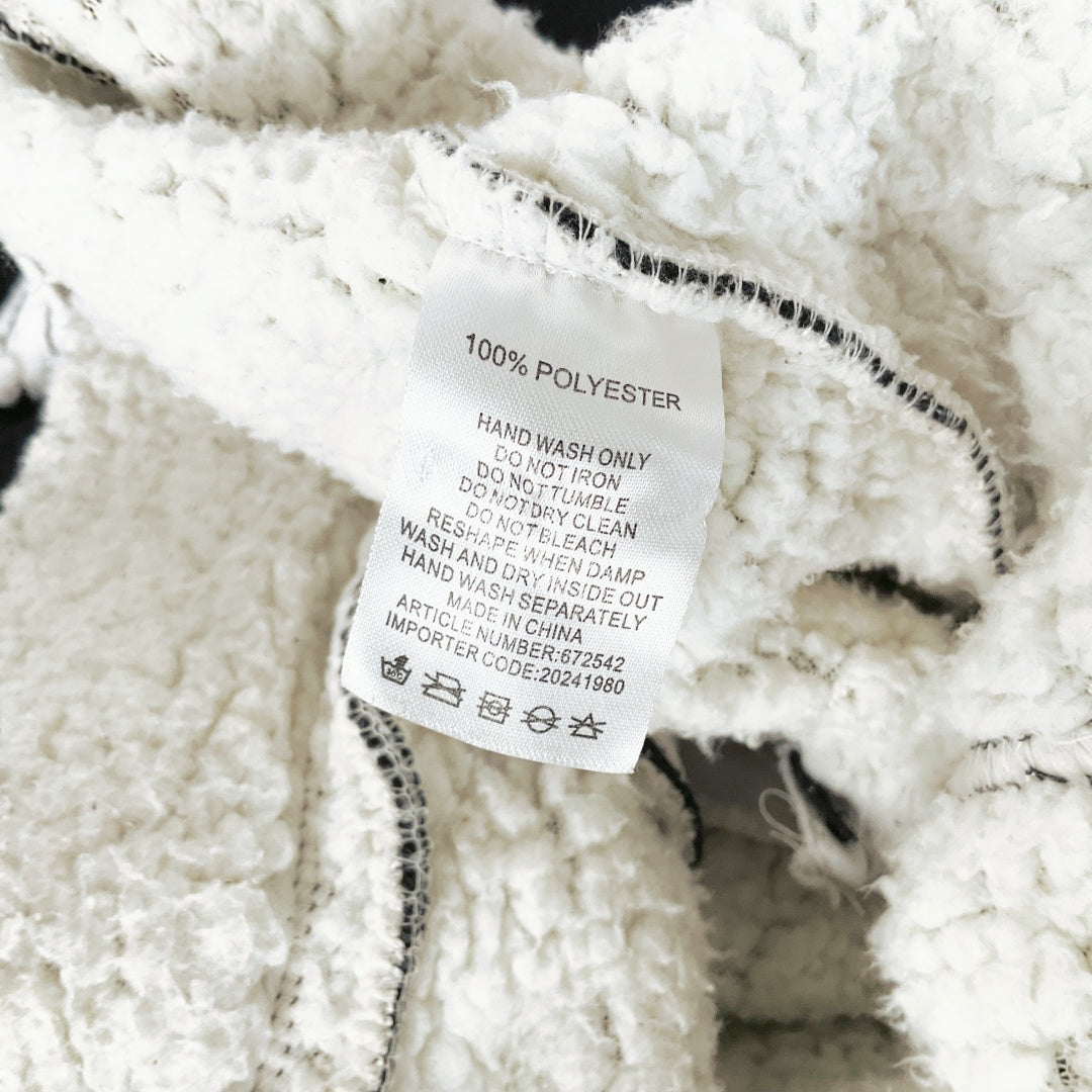 Real Clothing Sherpa Lined Hoodie Jacket – Size L