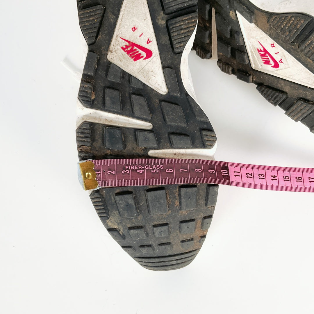 Nike Air Huarache — US Women's Size
