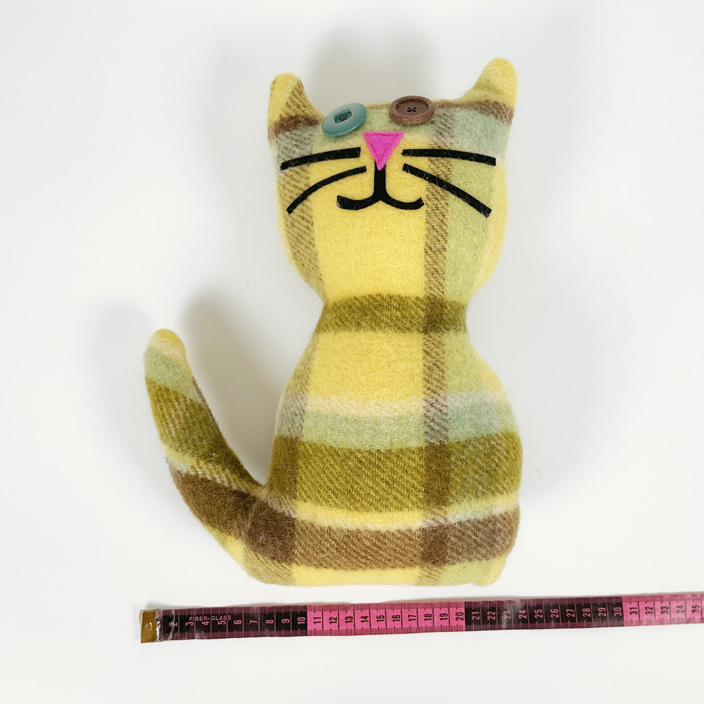 Artearoa - Blanket Cat - Yellow