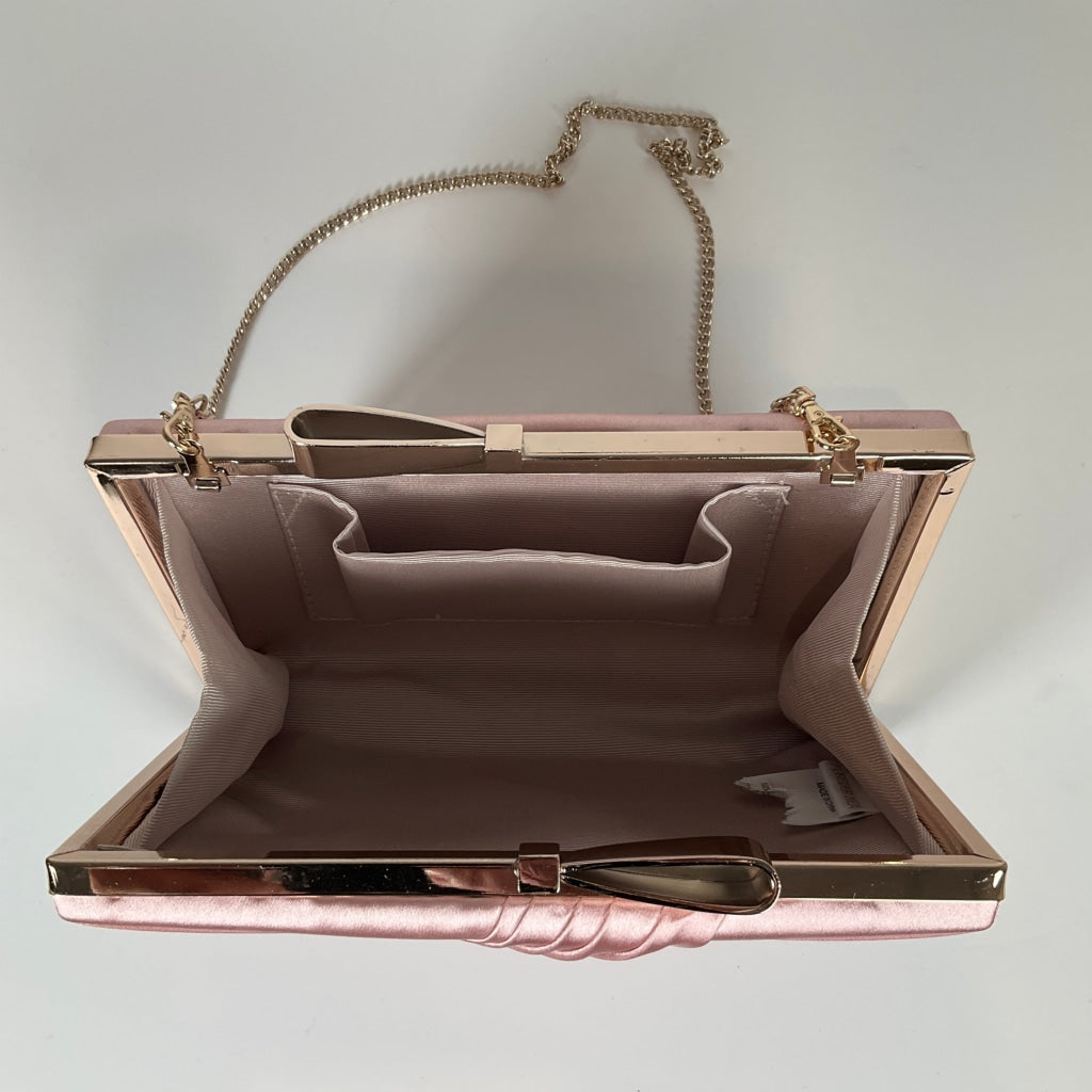 Forever New - Clutch Bag With Chain Strap Handbags Wallets & Cases