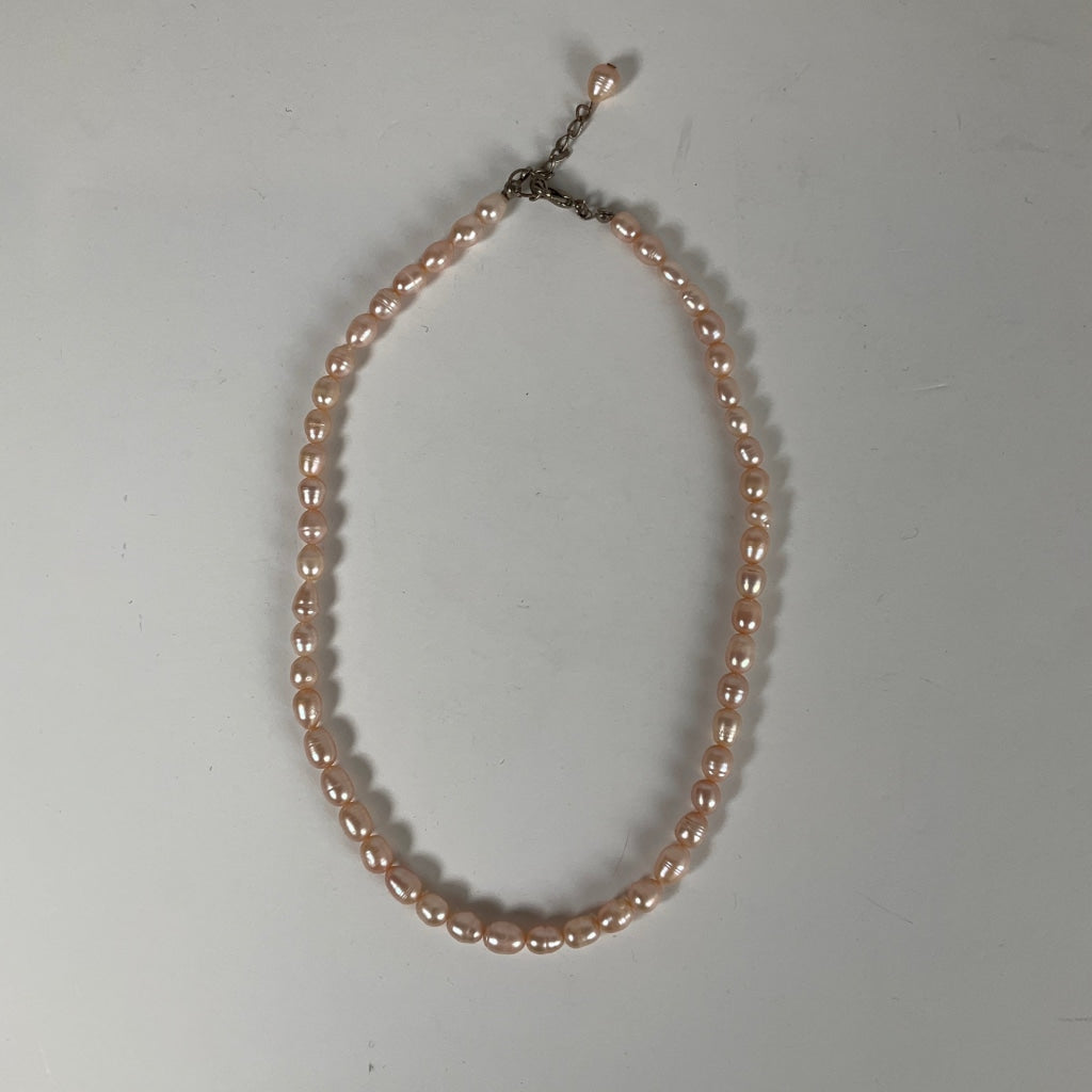 Fresh Water Pearl Necklace Necklaces