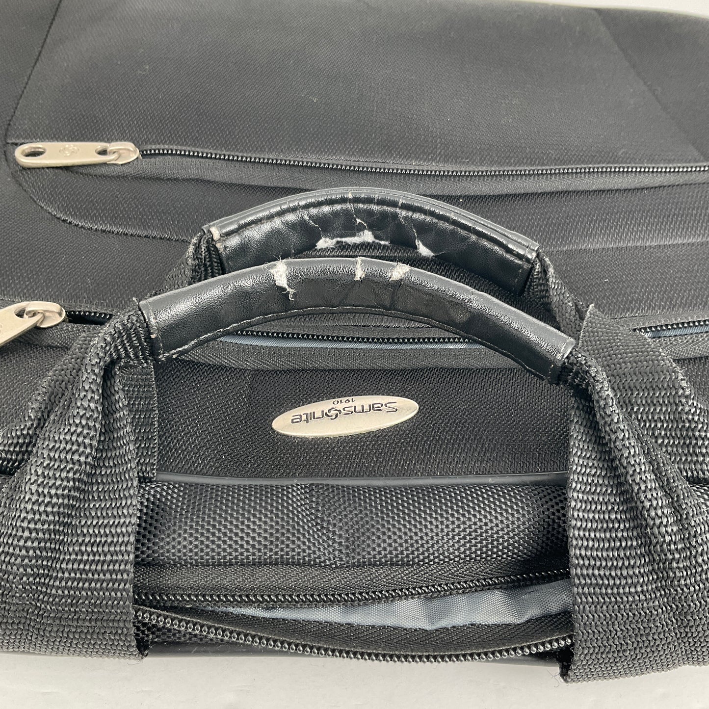 Samsonite - Padded Laptop Carry Bag