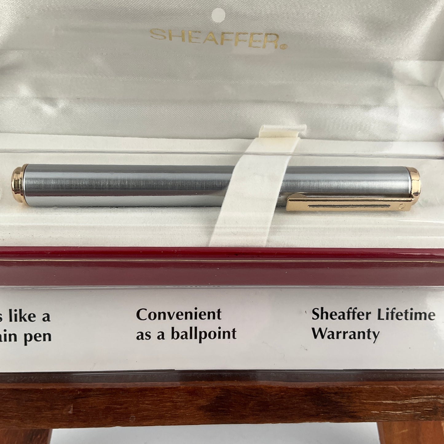 Sheaffer - Refillable Roller Ball Pen