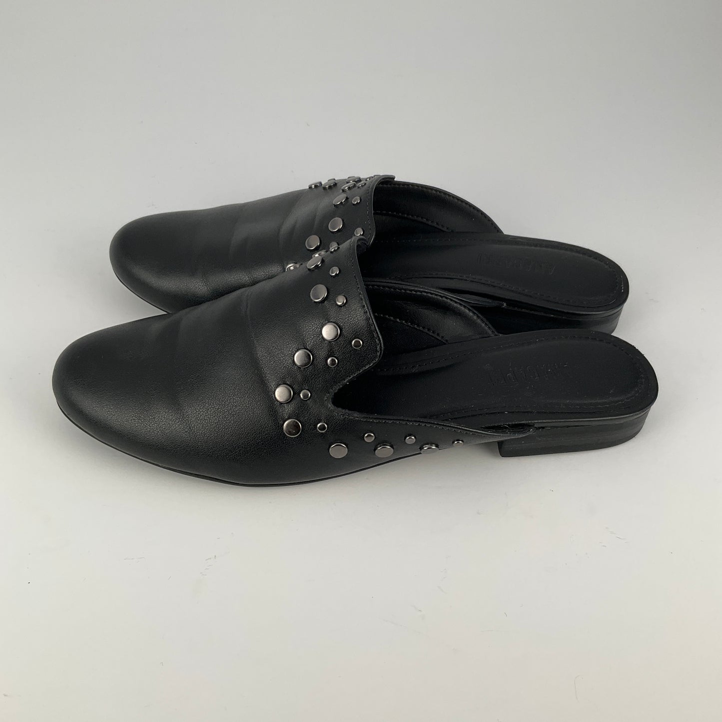 Anacapri - Black Slip Ons - Size 37