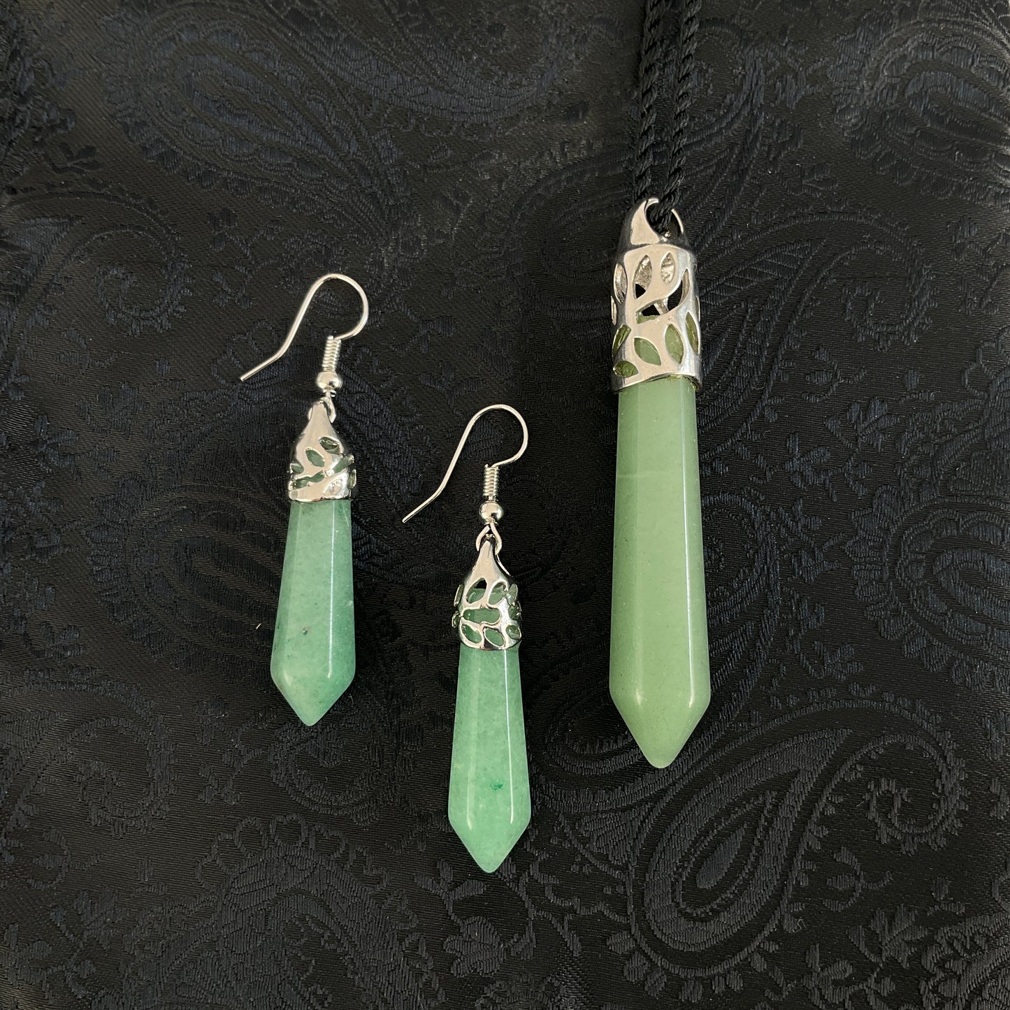 Aventurine Necklace and Earrings Set