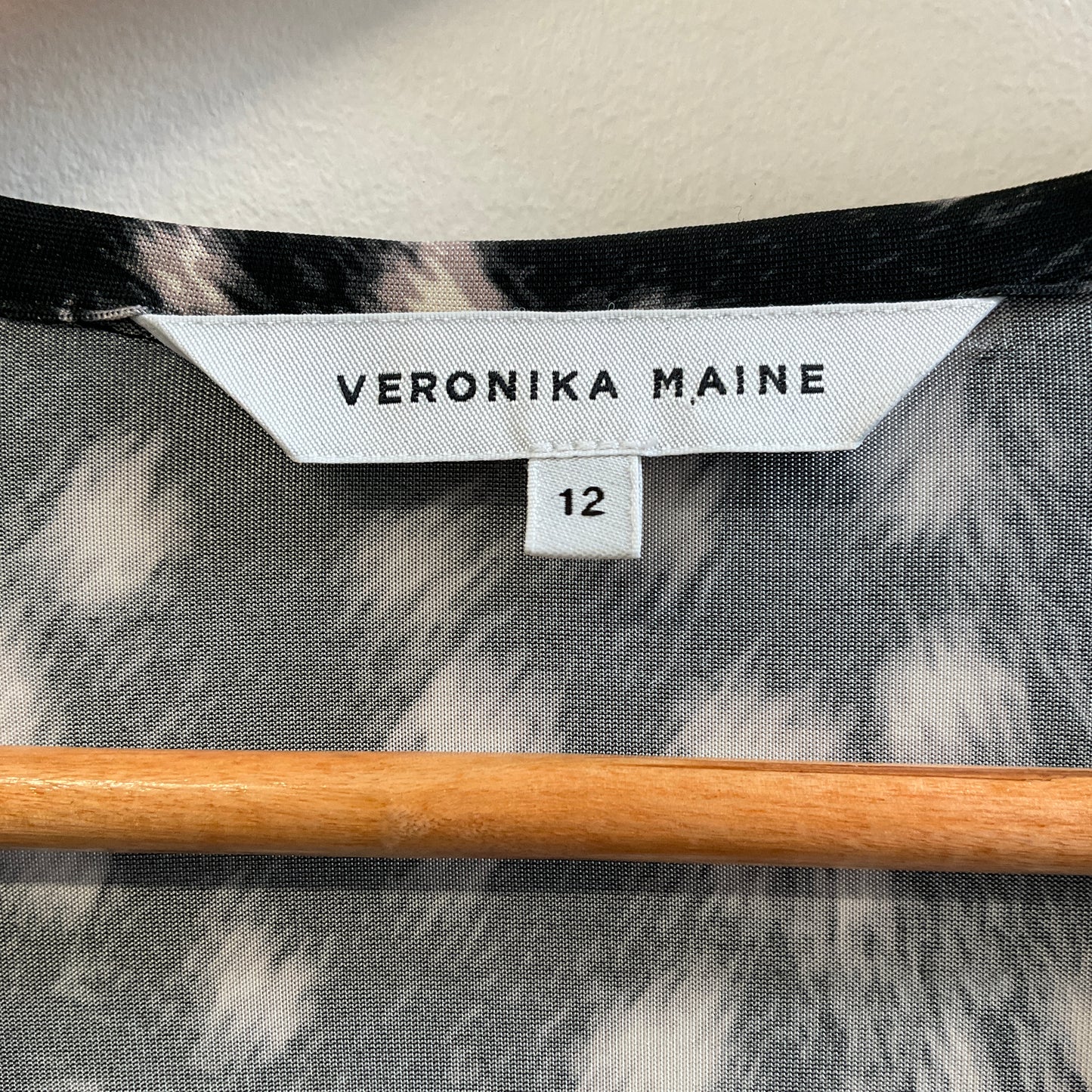 Veronika Maine - Long sleeve top