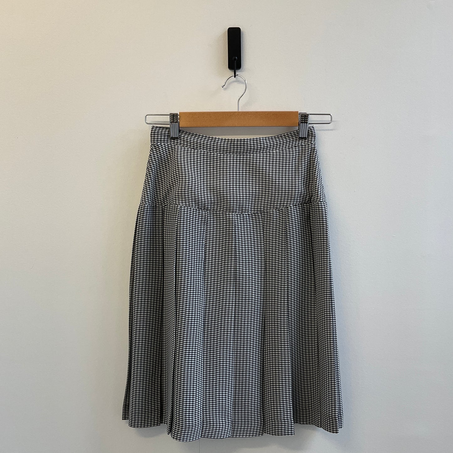 Suzanne Gregory - Skirt
