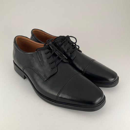 Clarks - Men's Dress Shoes - Size 9.5