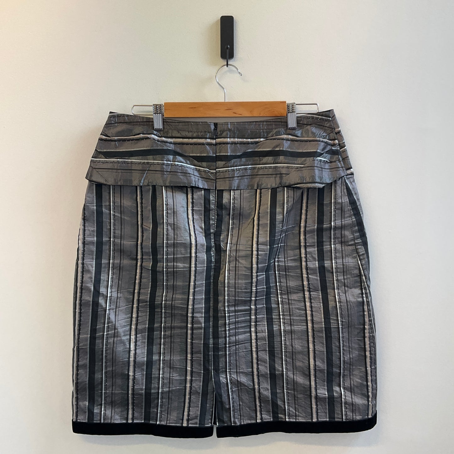 Scintilla - Grey Skirt