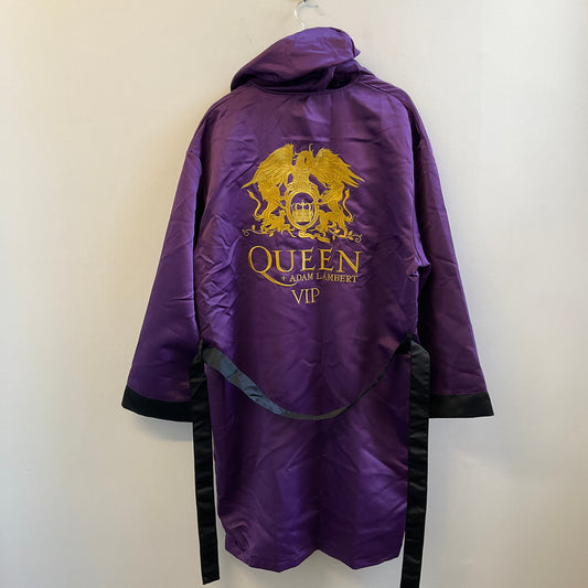 Queen & Adam Lambert VIP Merch - Robe