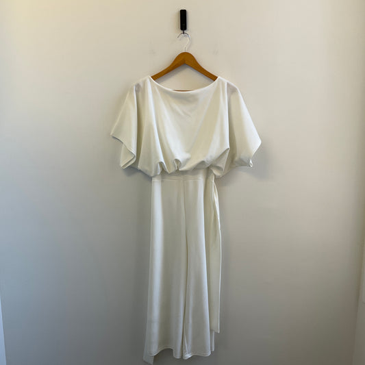 Boohoo - White Jumpsuit