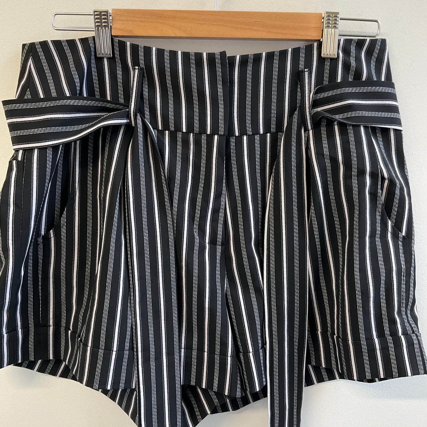 Ally - Striped Shorts