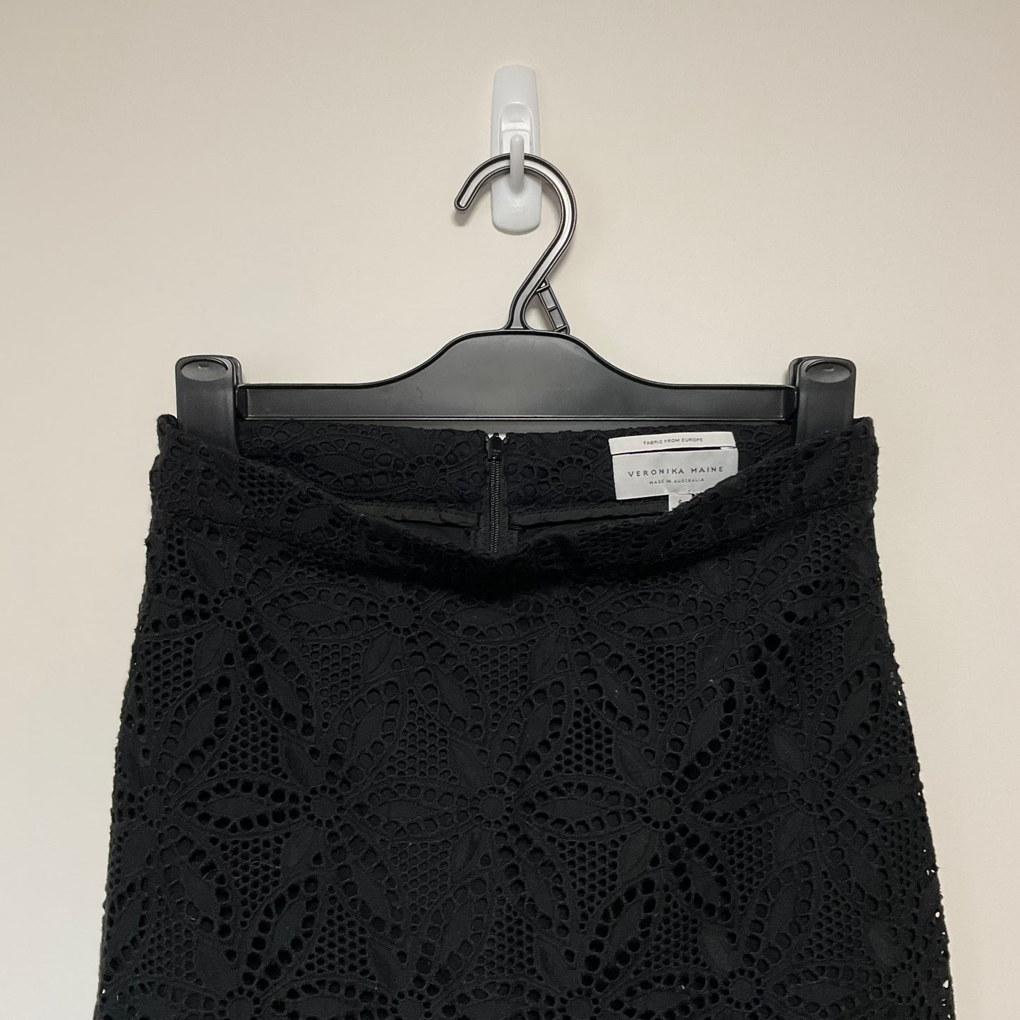 Veronika Maine - Lace Midi Skirt