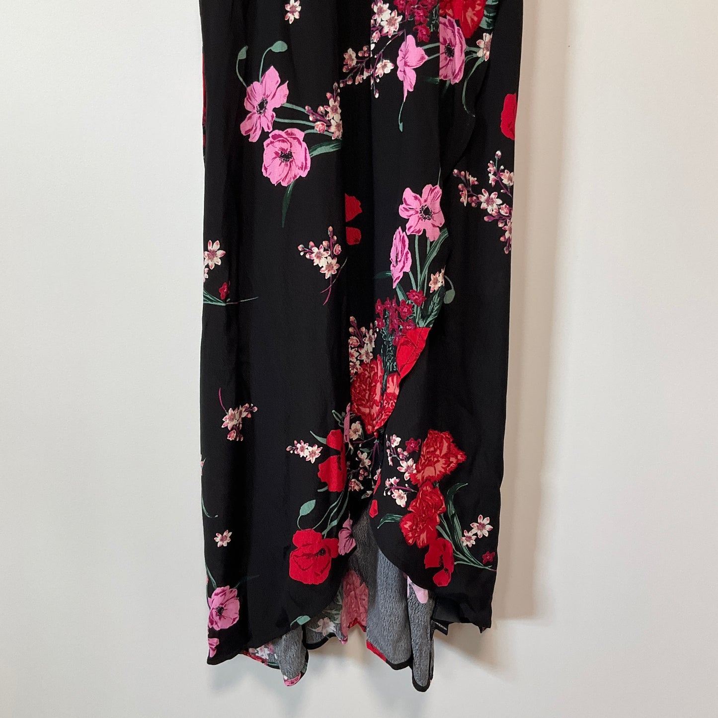 Decjuba - Floral High Low Midi Dress