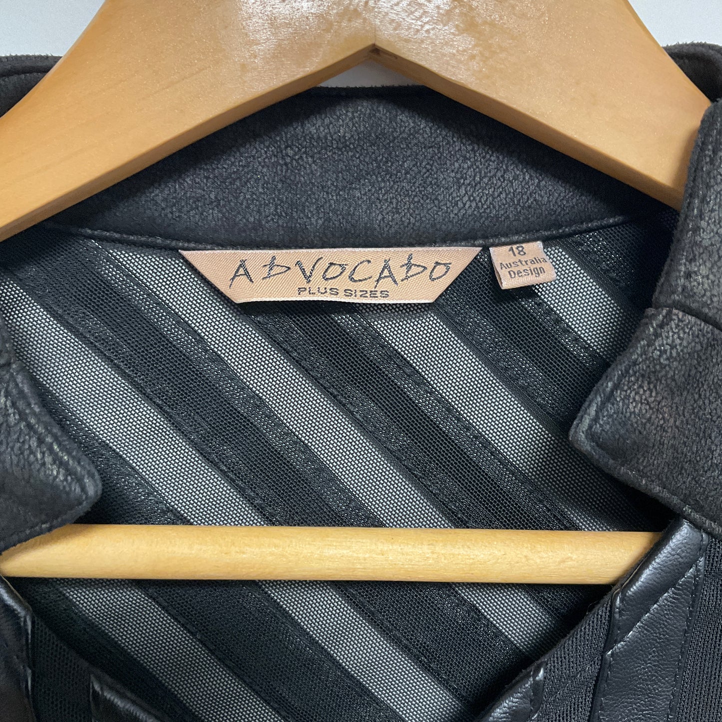 Advocado - Plus Size Ladies Jacket