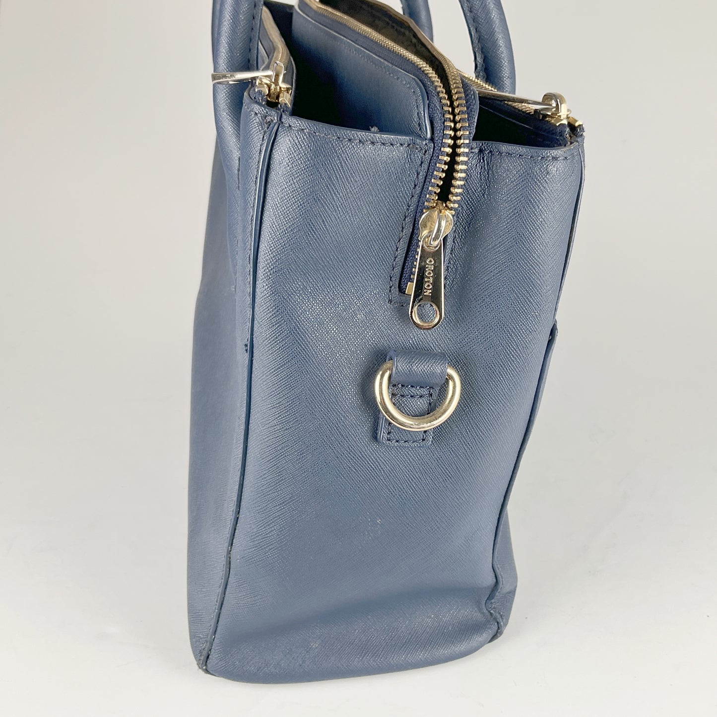 Oroton - Ladies Leather Computer Notepad Bag