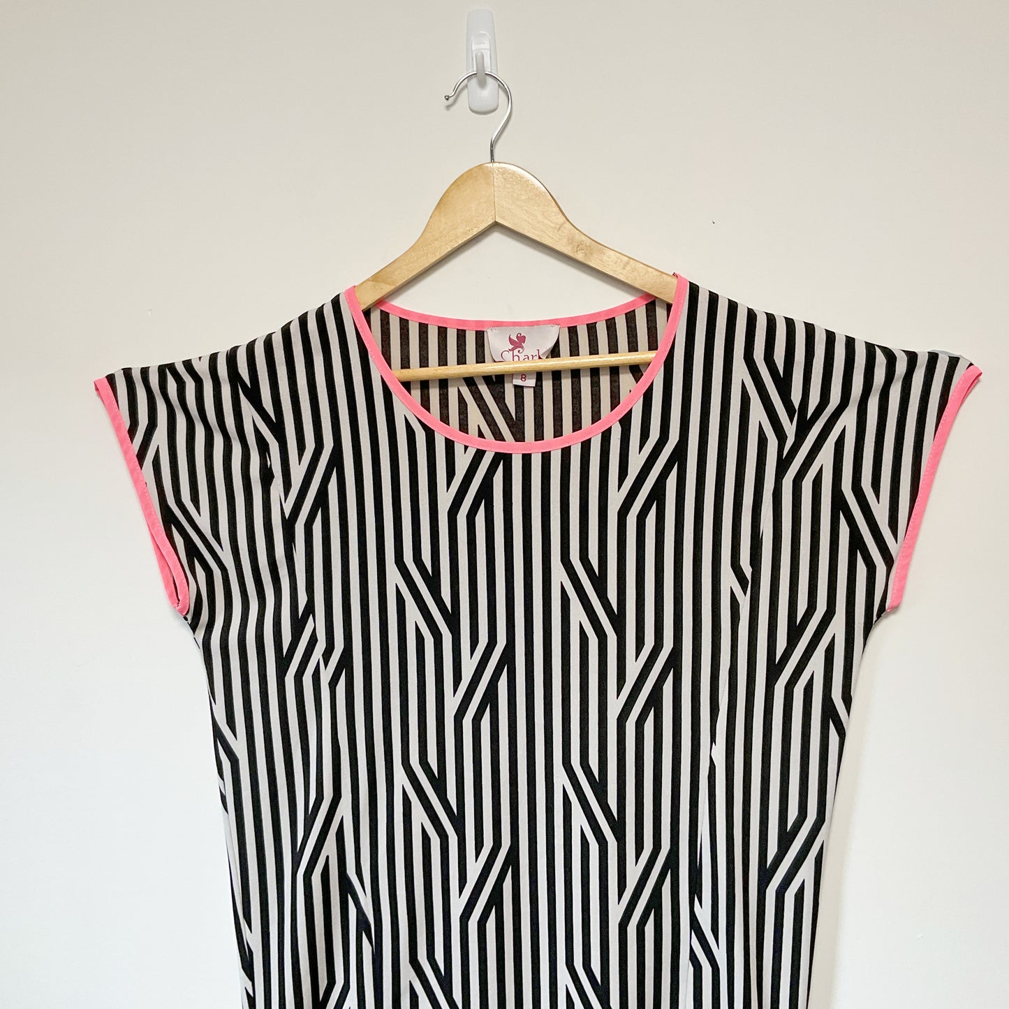 Charlo - Round Neck Black & White Top