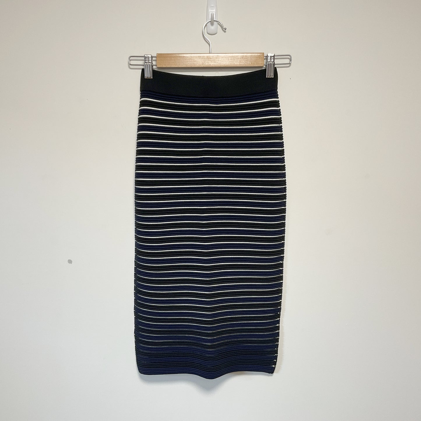 Forever New - Pencil Skirt