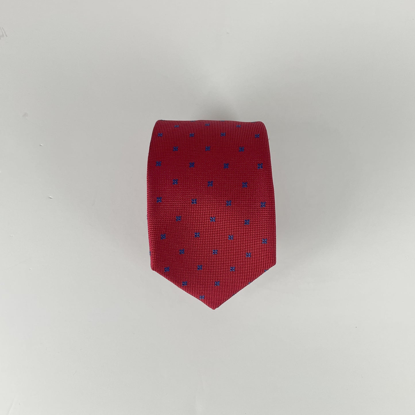 Barkers - Four-Leaf Clover Pattern Red Silk Tie