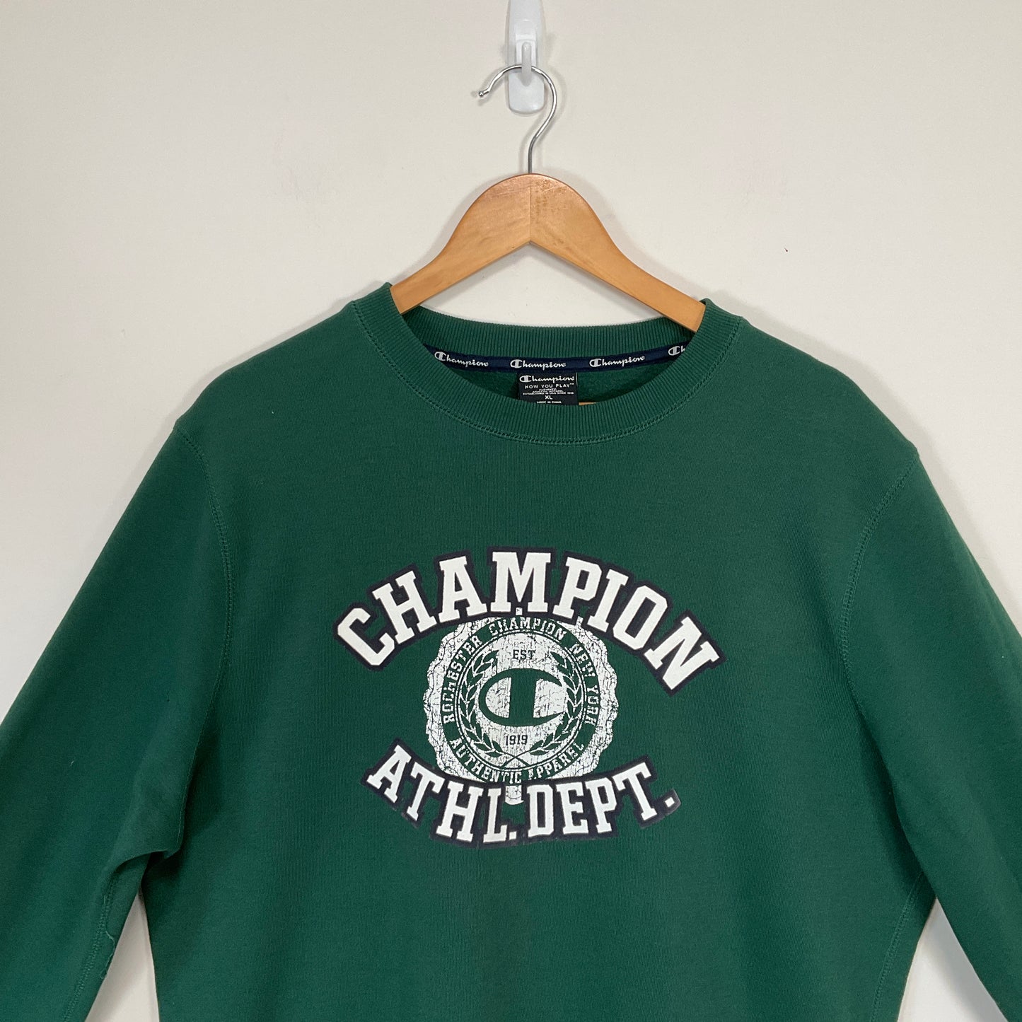 Champion - ATHL.DEPT Sweatshirt