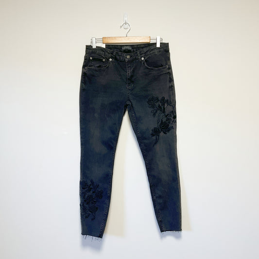 Zara - Woman Premium Denim Collection - The Skinny