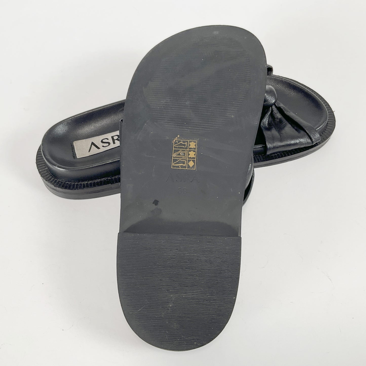 ASRA - Women's Black Slipper