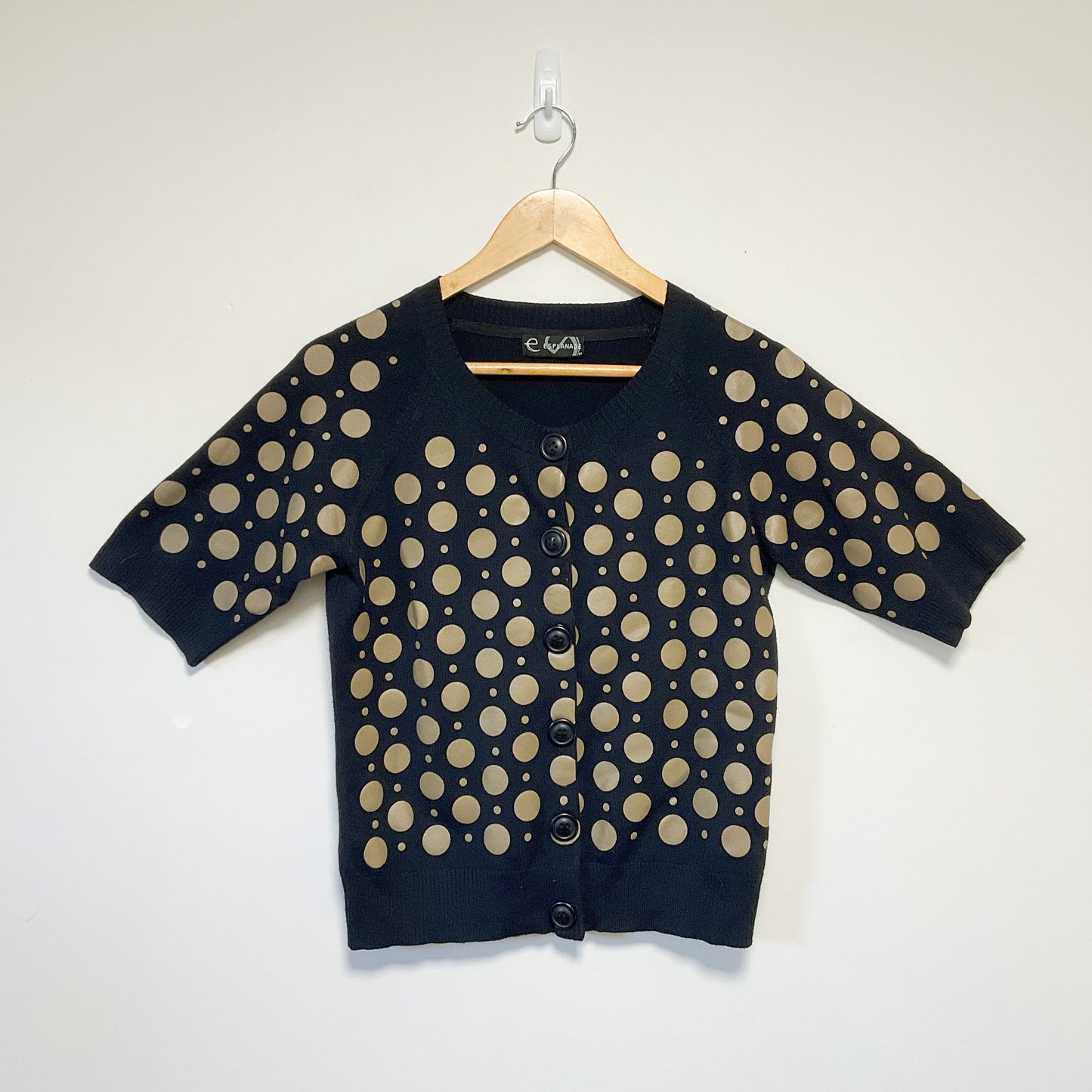Esplanade - Black Short-sleeved Knitted Top with Golden Polka Dot Pattern