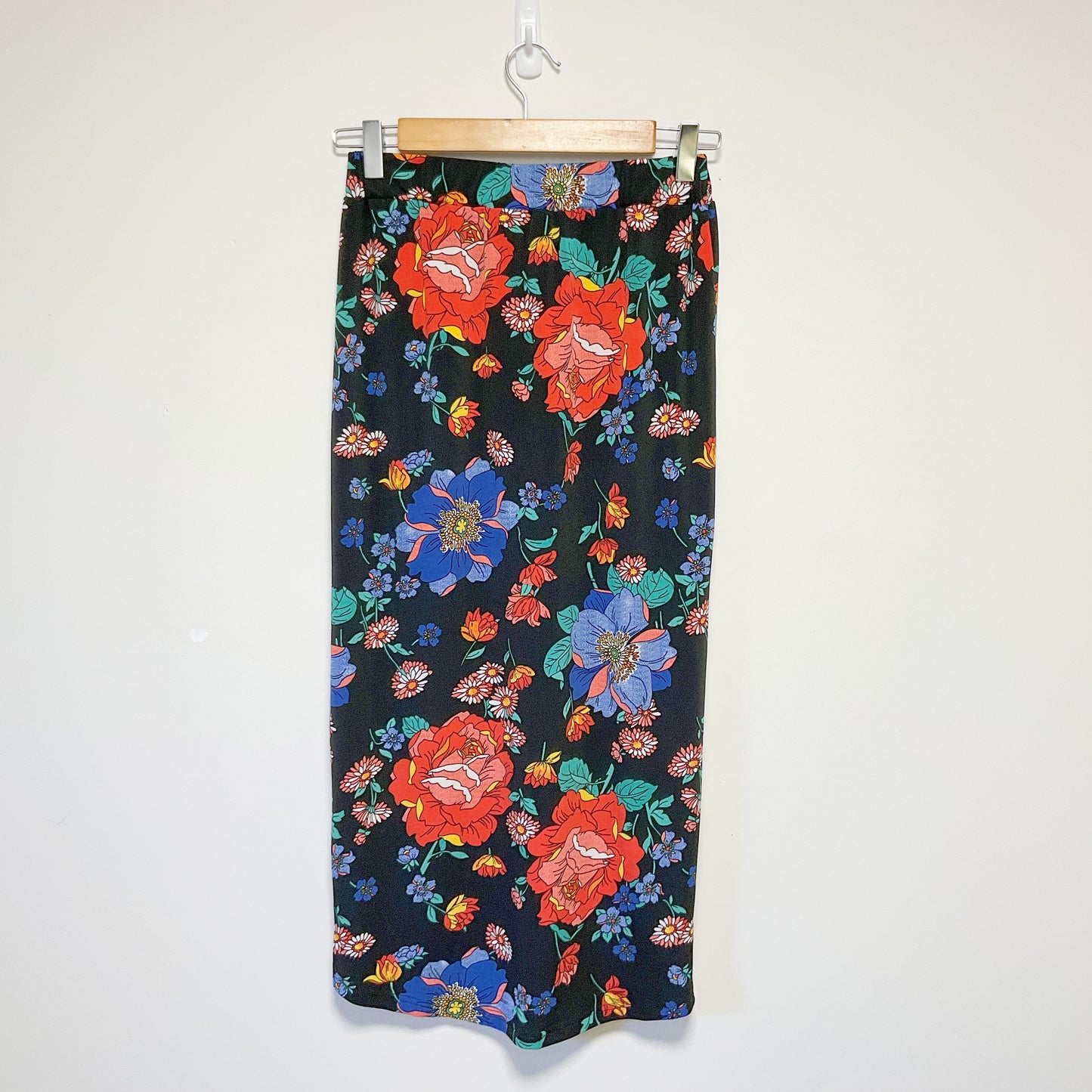 Charlo - Black floral pattern maxi skirt