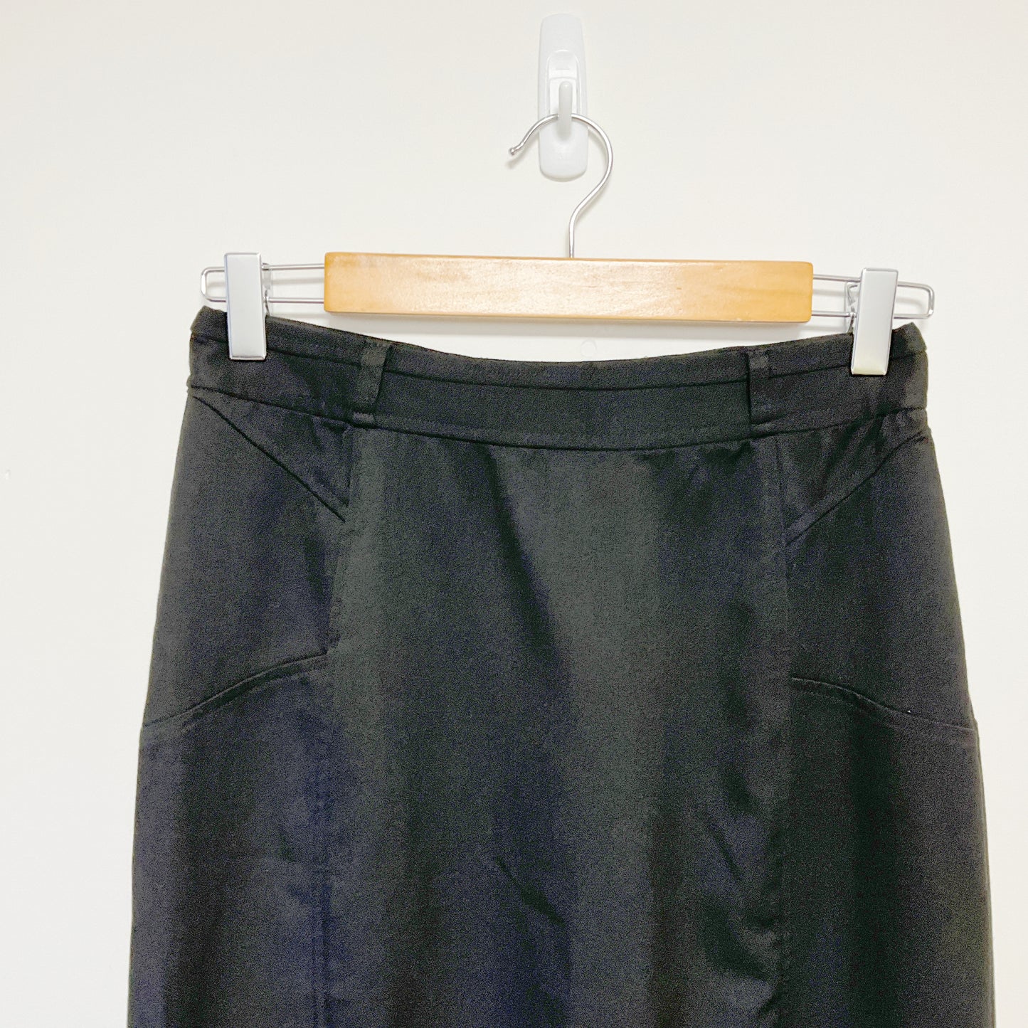 Shanton - Straight Black Skirt