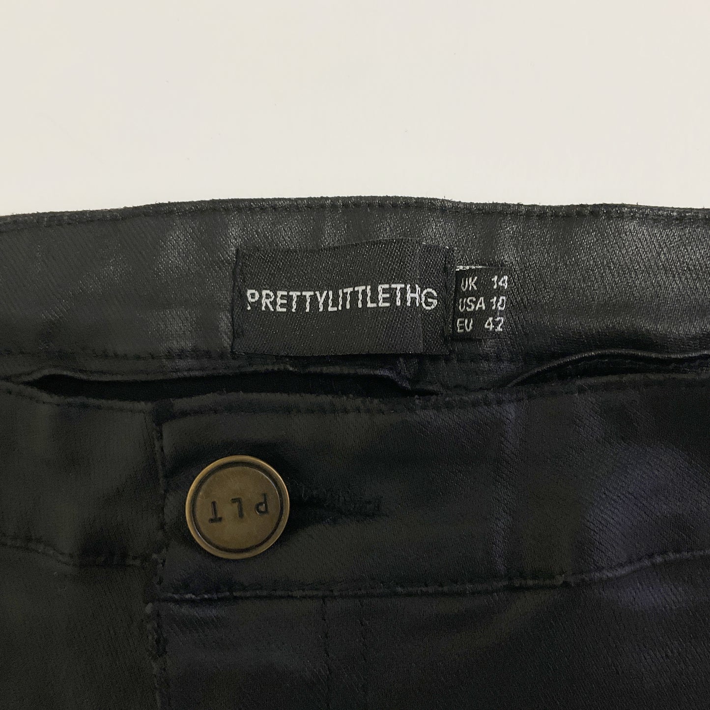 Pretty Little Thing - Black Stretch Pants