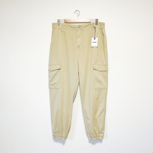 New Look - Cream Denim Cargo Jeans