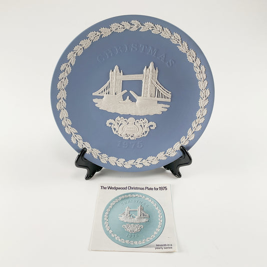 Wedgwood Blue Jasperware Christmas Plate - 1975 Tower Bridge