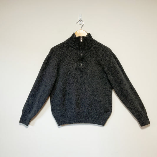 Strongman - Men's Black Pullover Knit Sweater