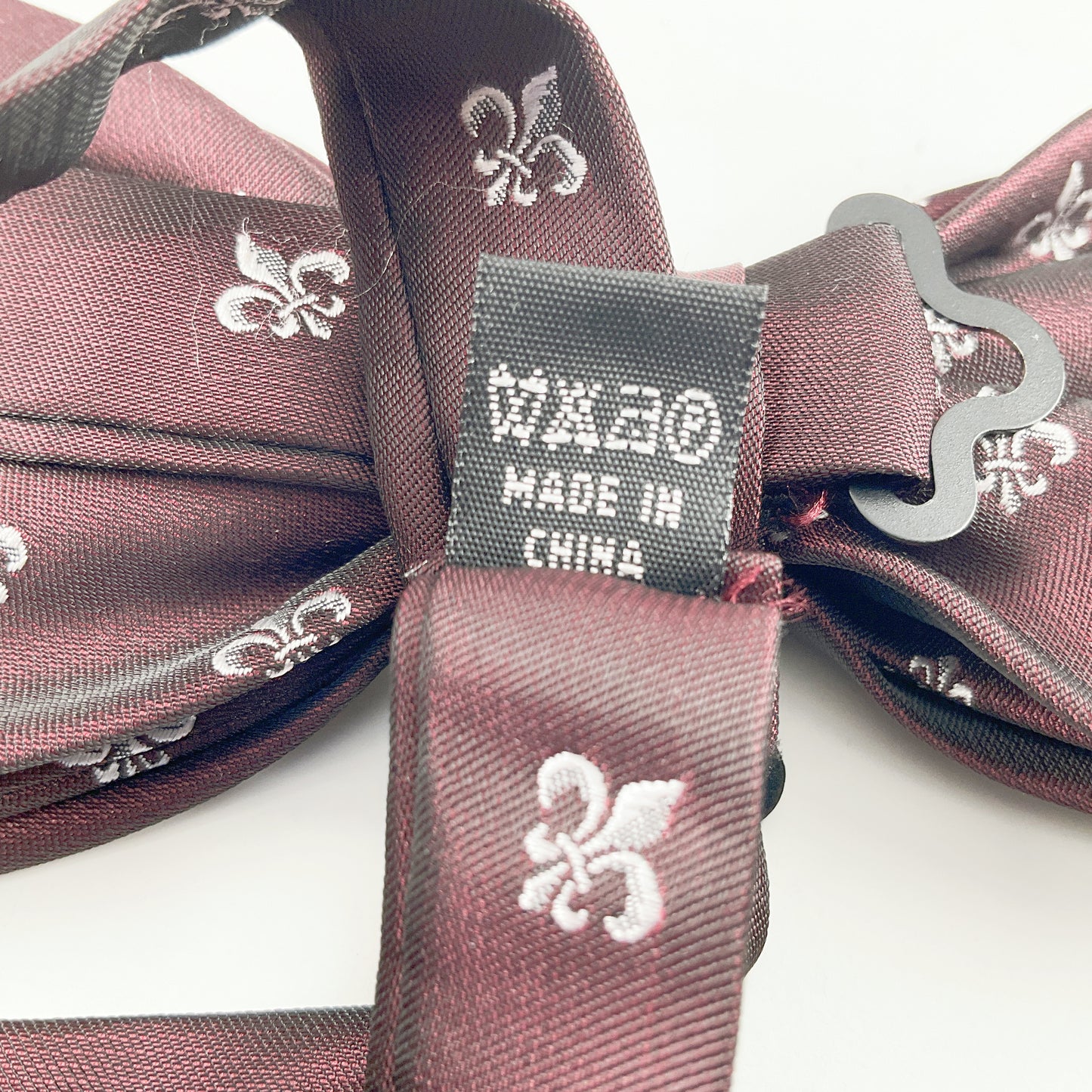 Q Brand - Fleur De Lis Brown Bow Tie