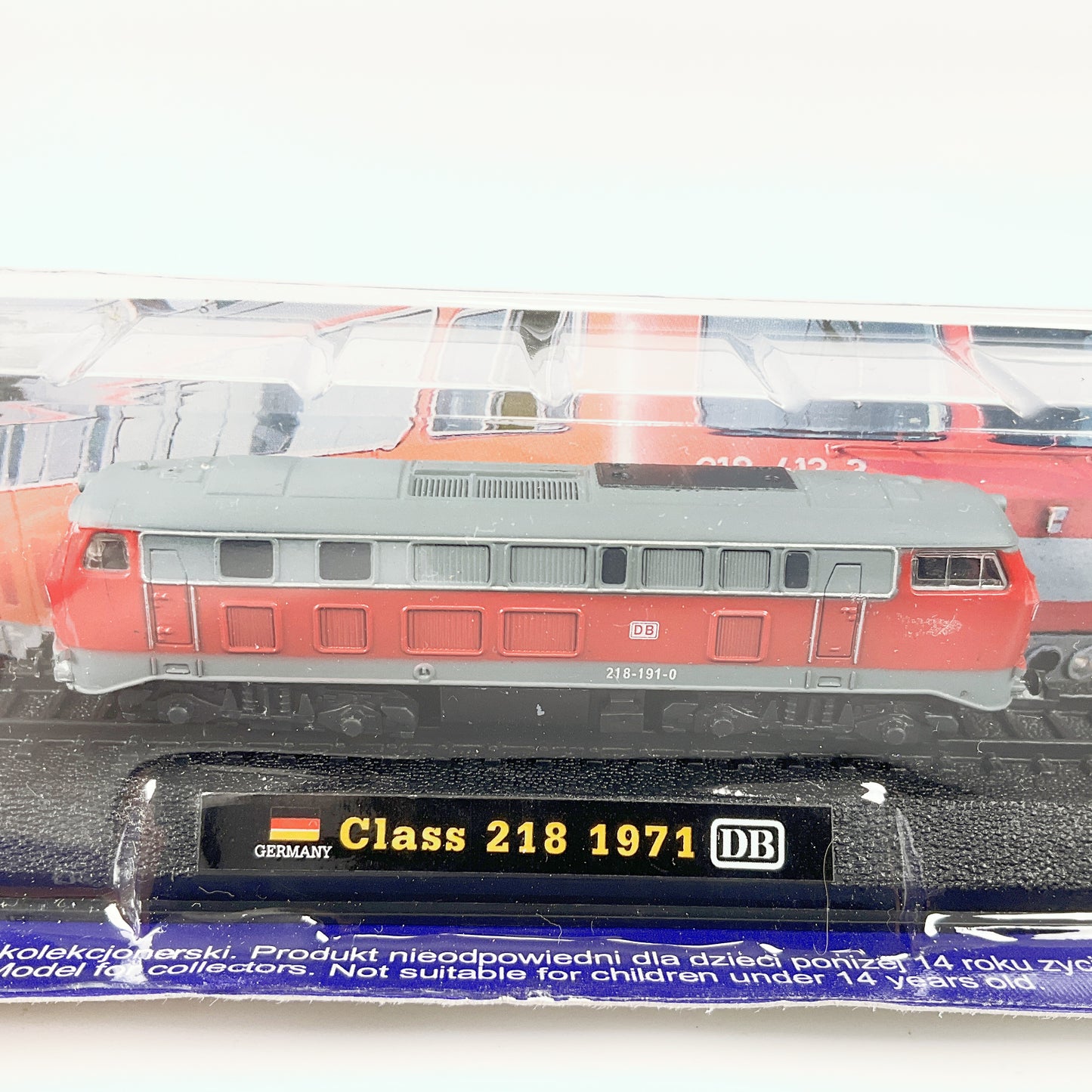 AMERCOM - LOCOMOTIVES - Class 218 - 1971 die-cast model 1:160 (With Magazine)