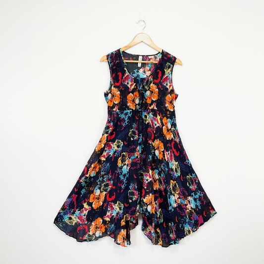 Who's Henri - Black Floral Sleeveless pinafore Midi dress