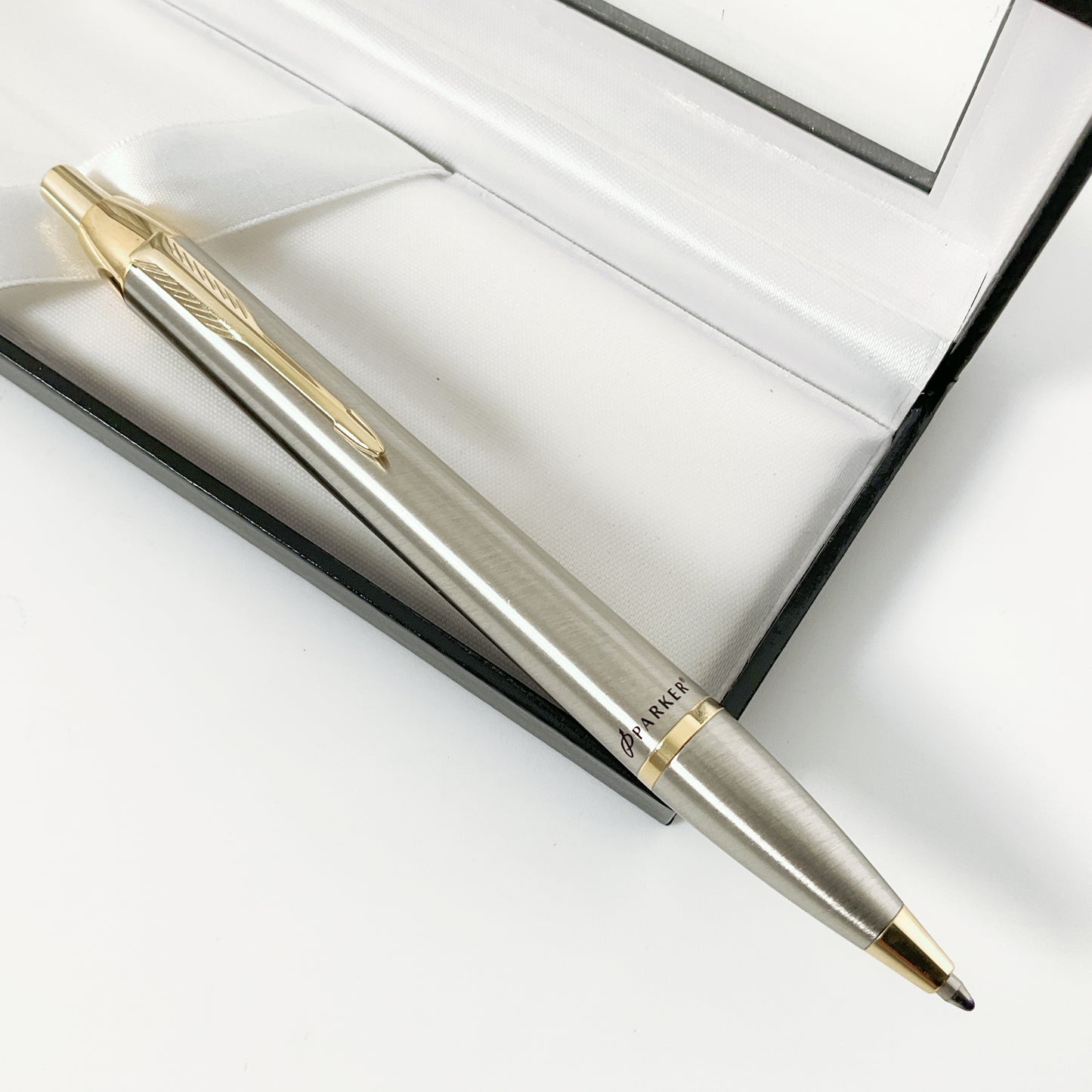 Parker IM Brushed Stainless Steel Gold Trim Ballpoint Pen (With Box)
