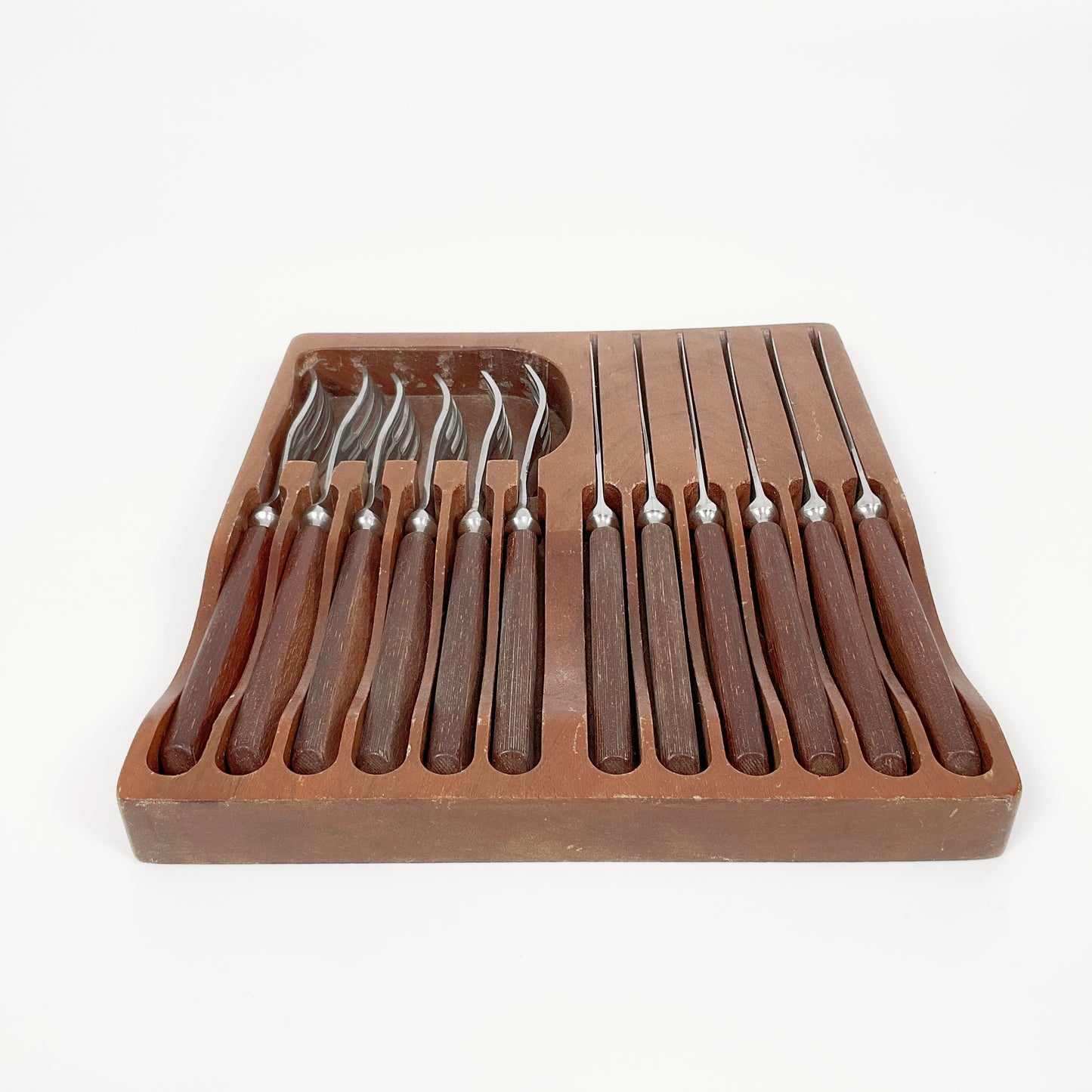 Kirks - Set Of 6 Kirks Newmark Steak Knives/Forks