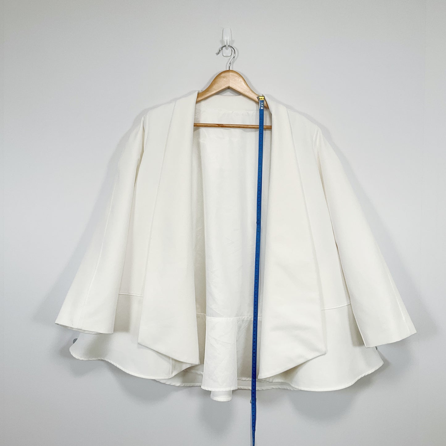 SOL.E2 - Women White Blazer