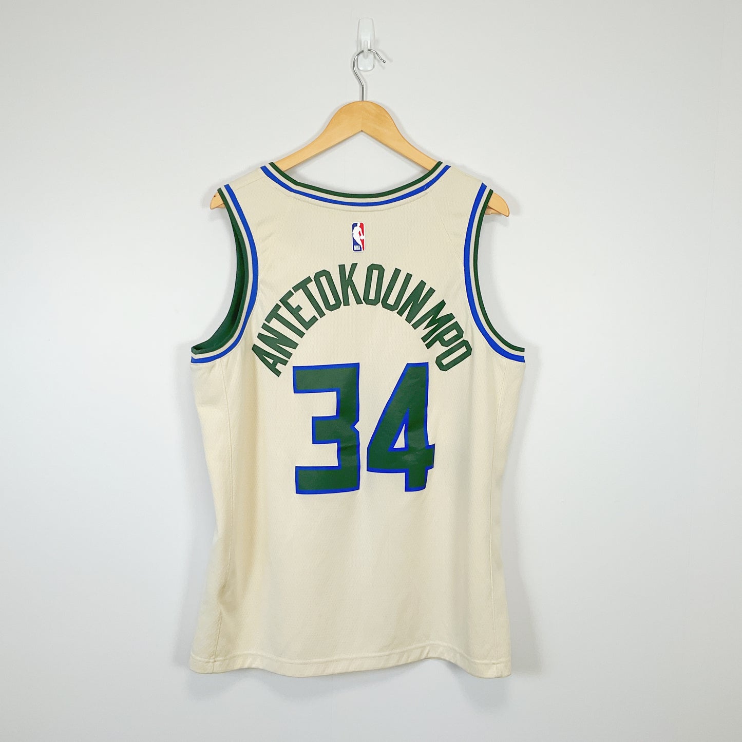 Nike - Milwaukee Bucks Cream City Swingman