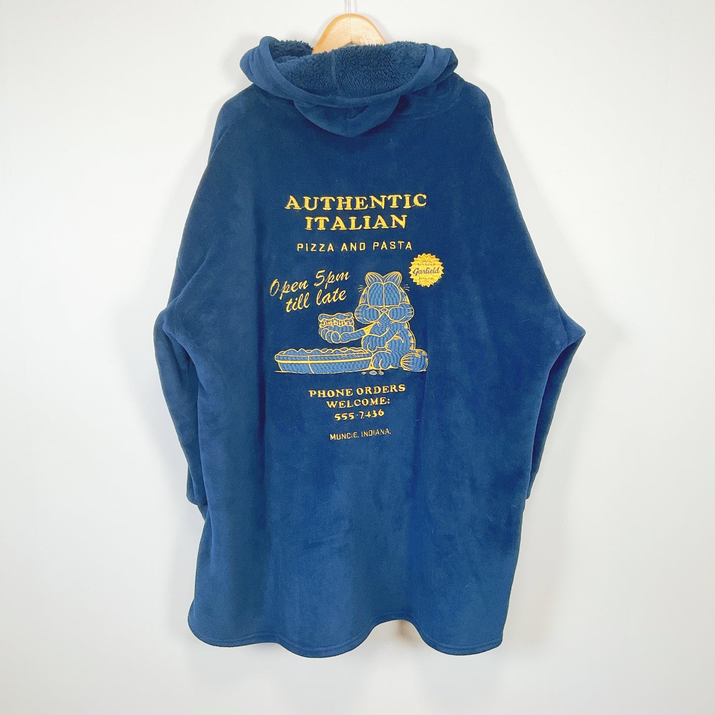 TYPO - Garfield Pocket Oversized Hoodie
