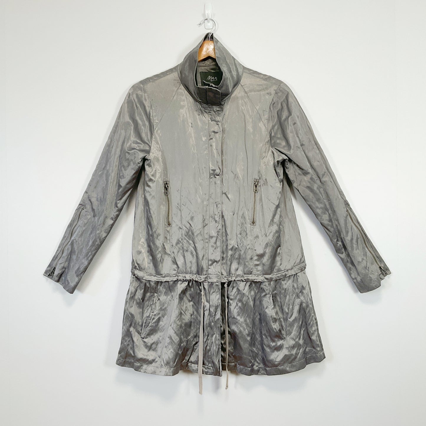 MAX - Metallic Drawstring Windbreak Jacket