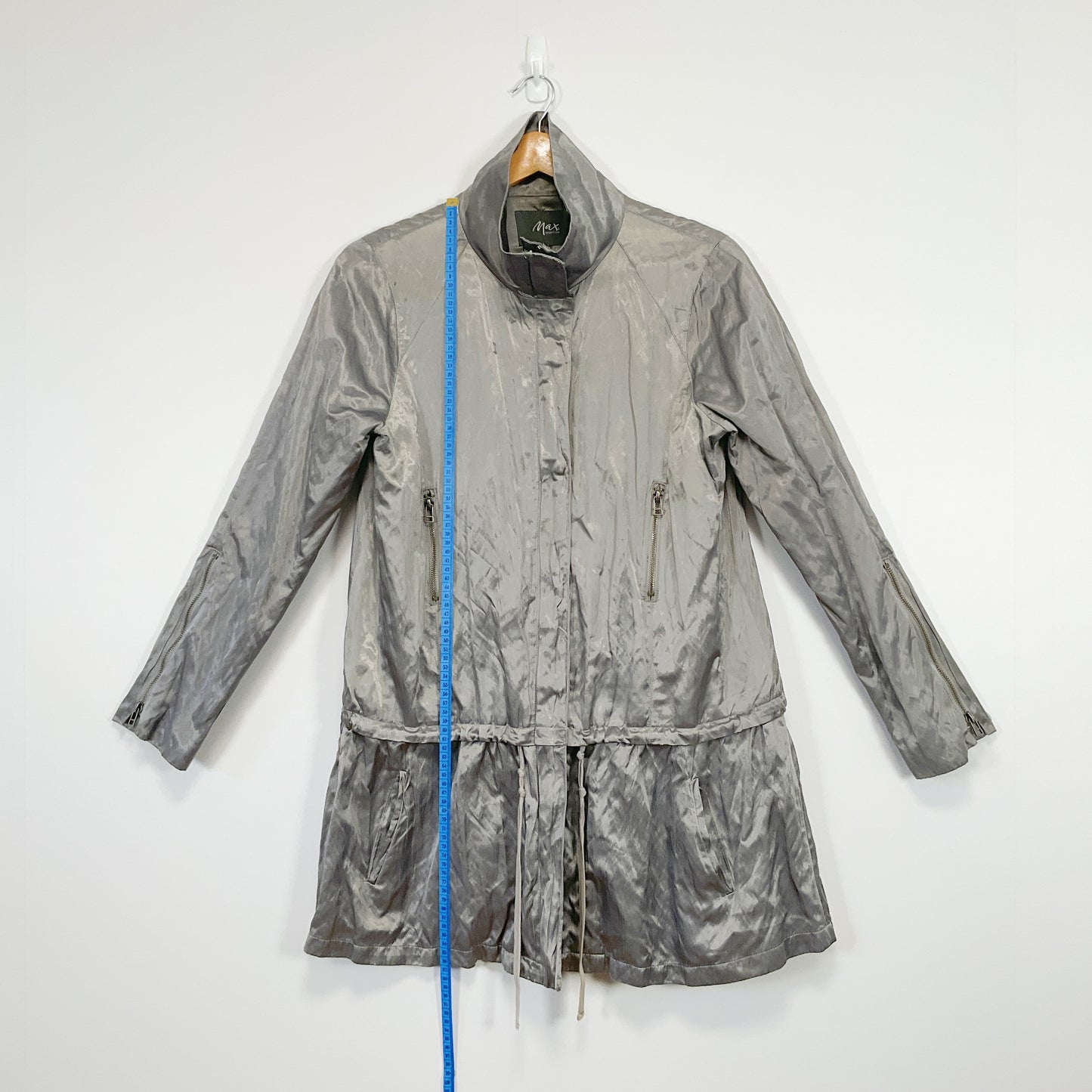 MAX - Metallic Drawstring Windbreak Jacket